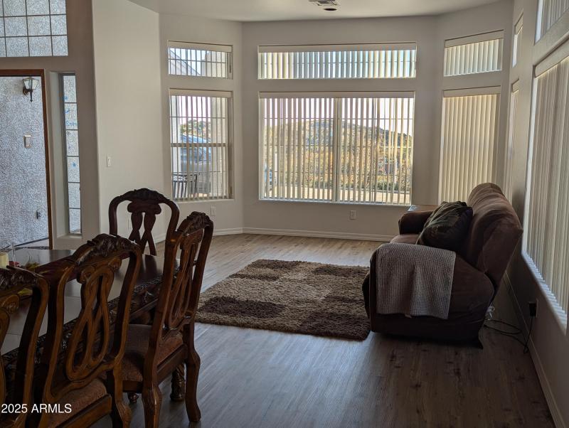 Formal livingroom