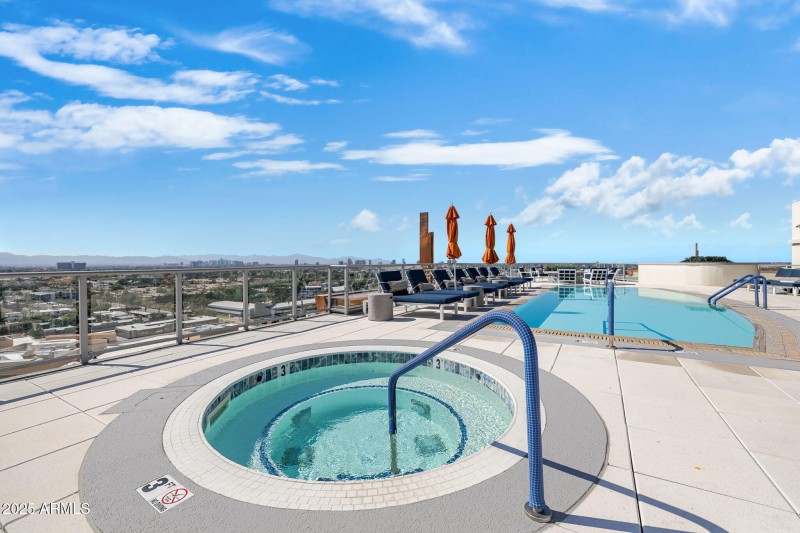 ROOFTOP SPA