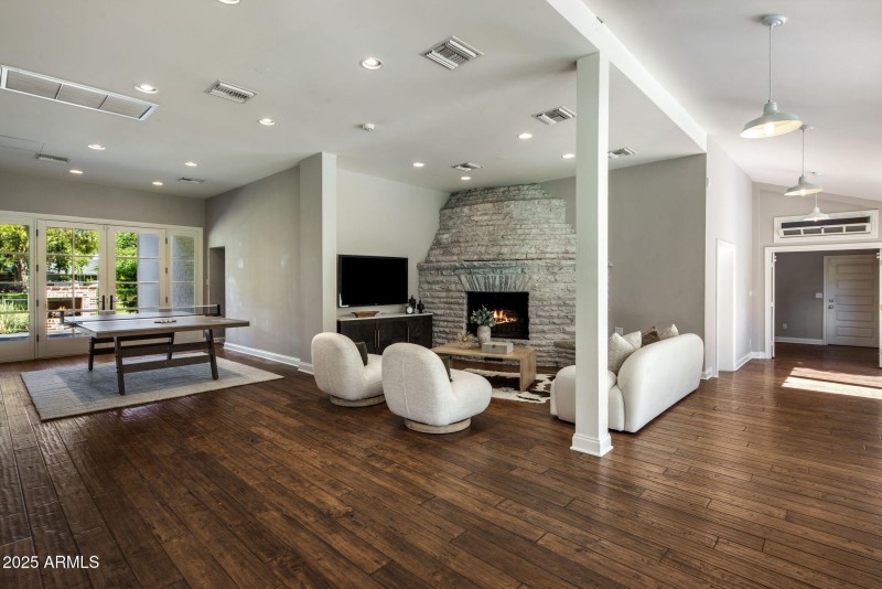 24-web-or-mls-D46A4770 copy