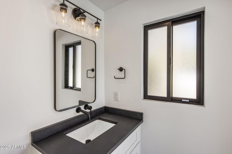 48-web-or-mls-D46A4949