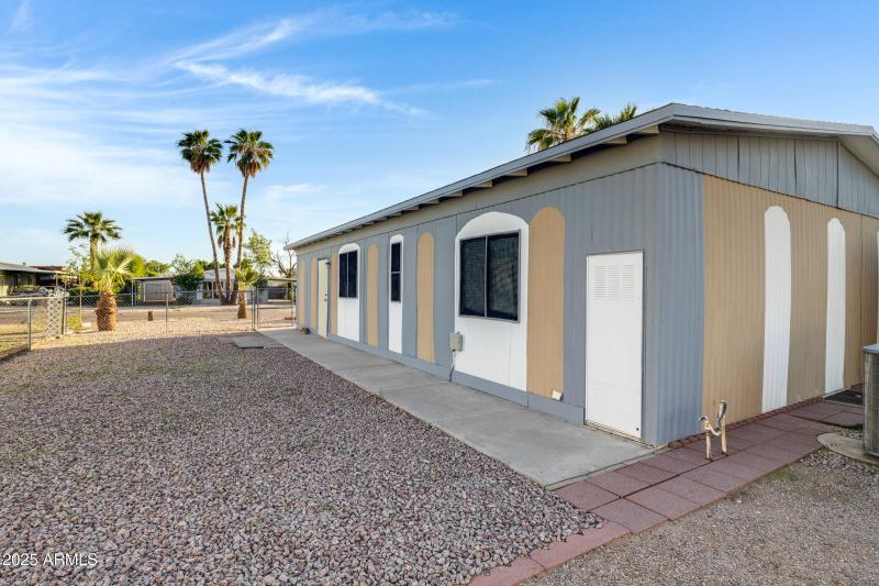 7646 E Gale Ave-24