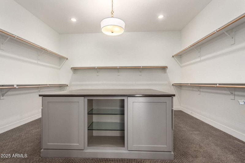 30 RedCliffe