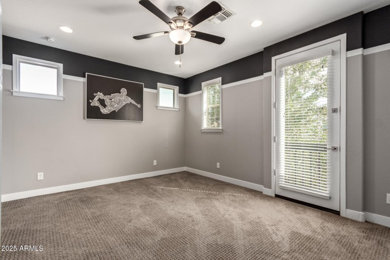 34 RedCliffe