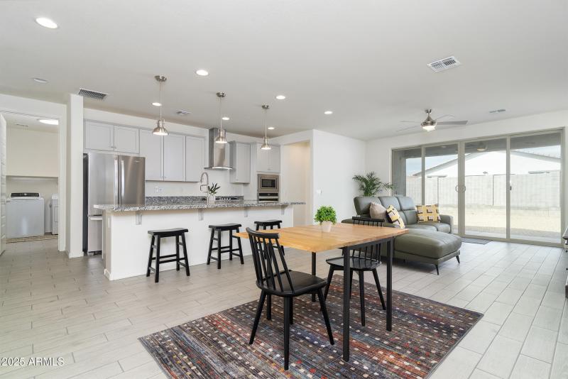 Open floor plan!!
