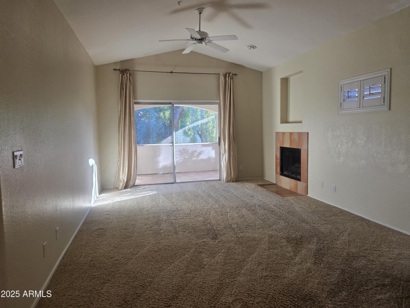 LivingRoom1