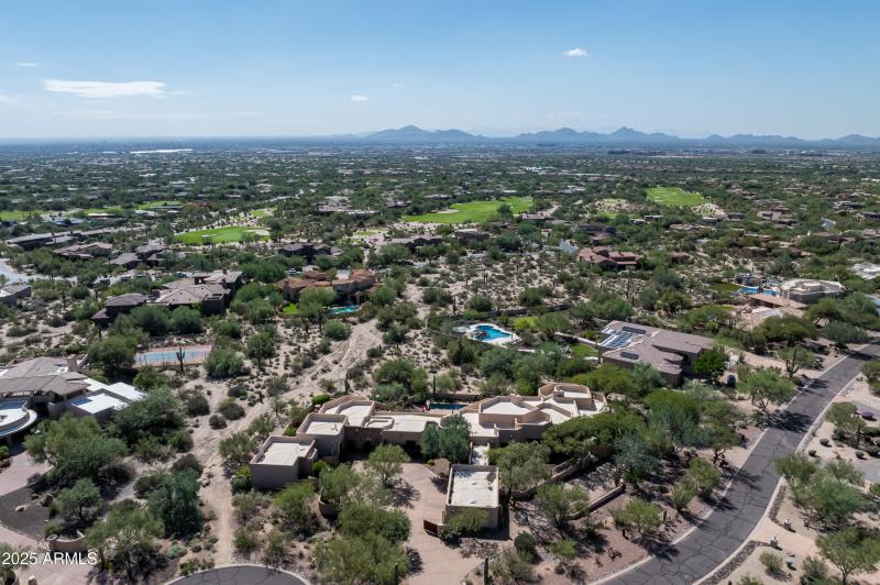 Expansive Home on 2 Acres!