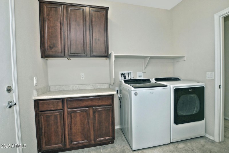 5814 W Cactus Wren Way-large-032-029-Lau