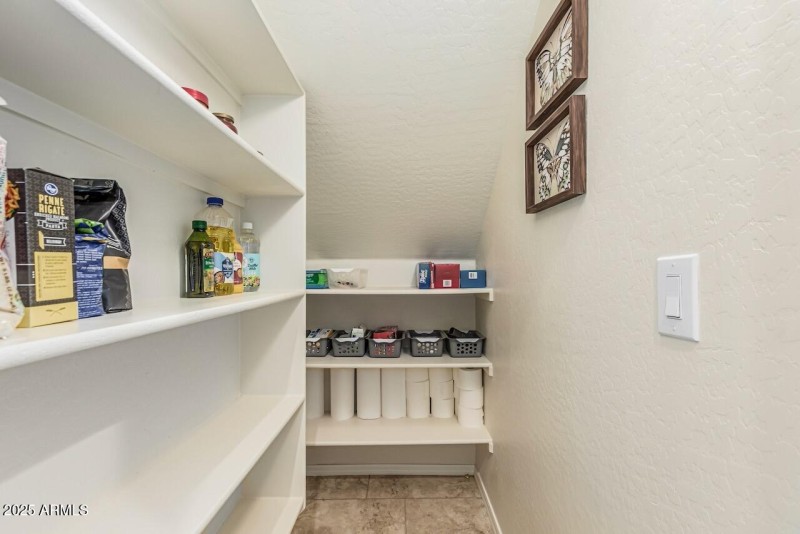 14-Kitchen Pantry