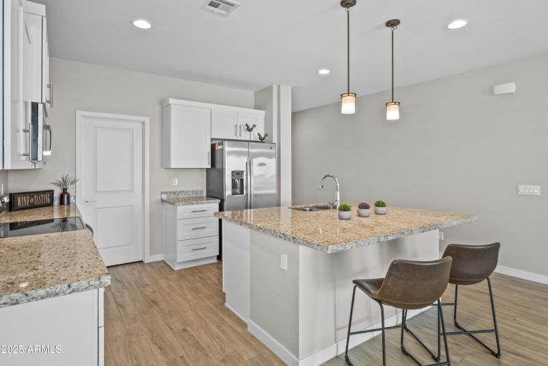 1930 Ringo Rd 00041