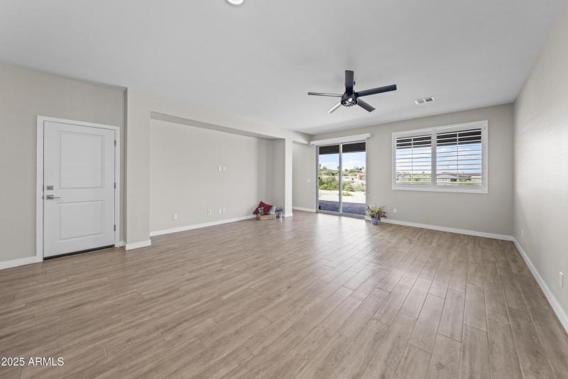 1930 Ringo Rd 00042
