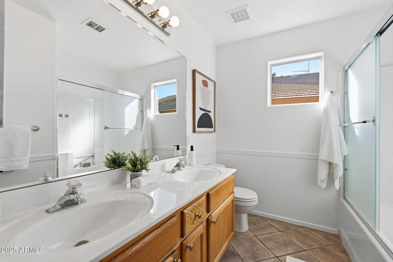 29-web-or-mls-ListerPros-29