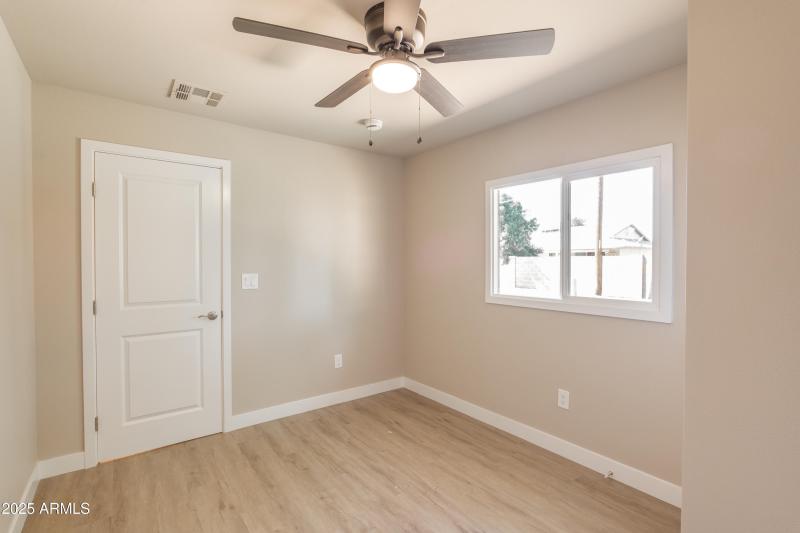 Bedroom 1 (1)