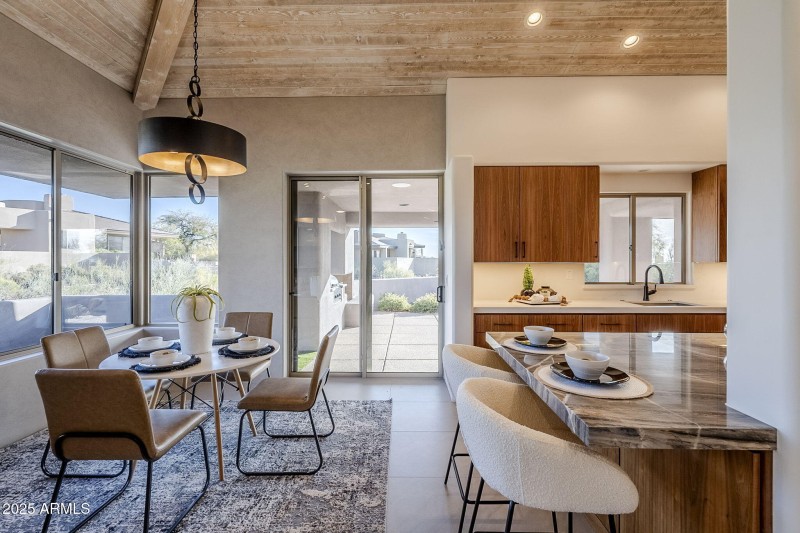 Breakfast nook