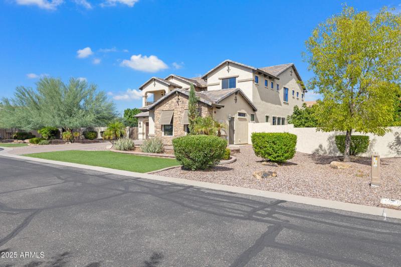 2448 E Amber Ct-4