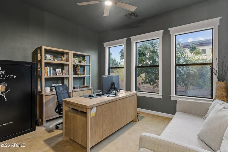 2448 E Amber Ct-11