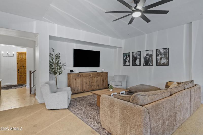 2448 E Amber Ct-15