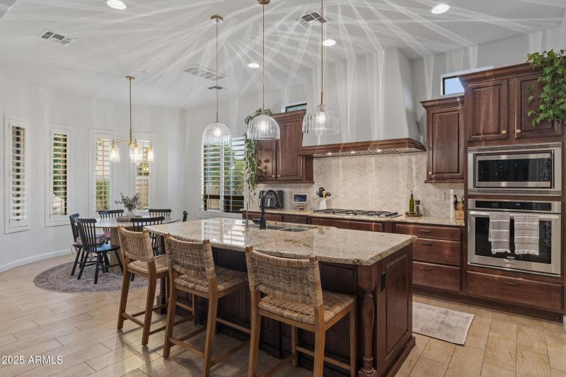 2448 E Amber Ct-19