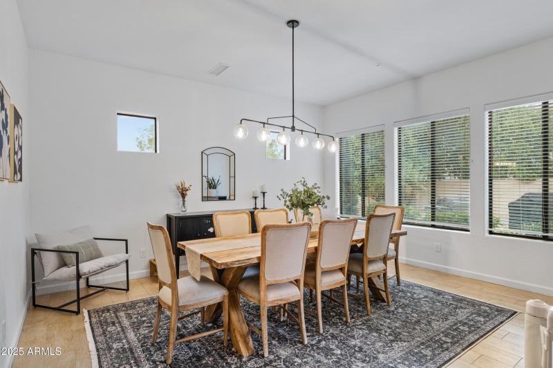 2448 E Amber Ct-25