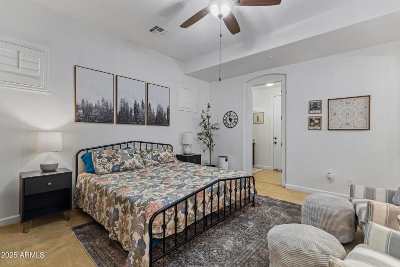 2448 E Amber Ct-30
