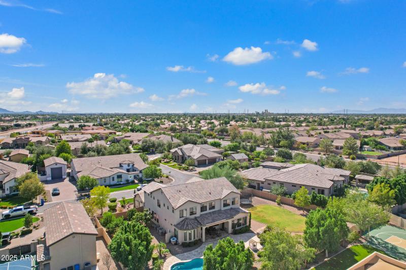 2448 E Amber Ct-82