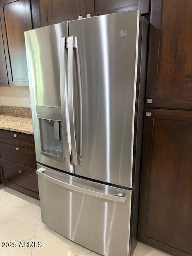 Villa Monterey - Kitchen new refrigerato