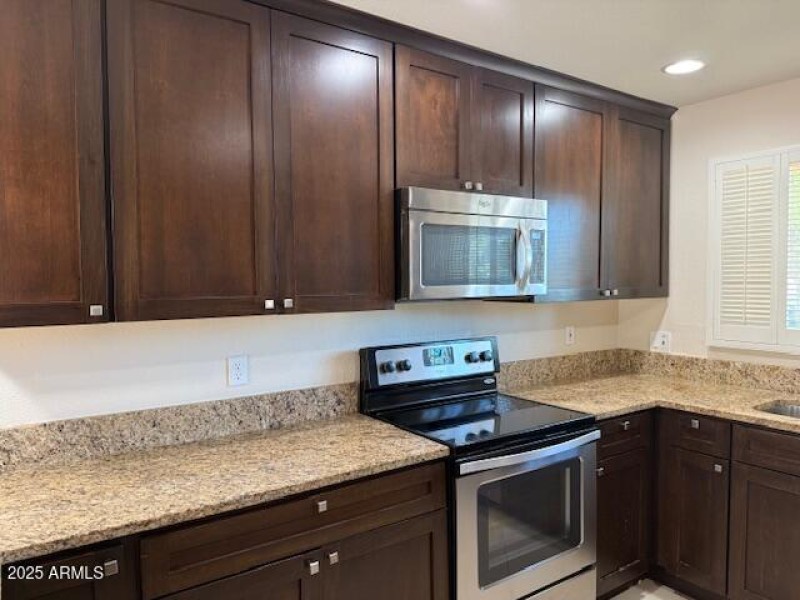 Villa Monterey - Kitchen stove