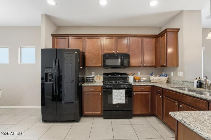 1471 W Hoptree Ave-18