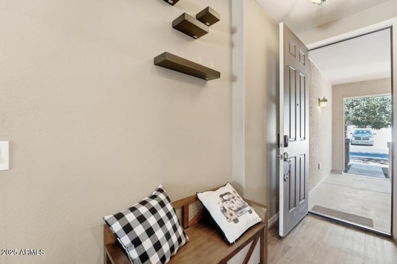 1471 W Hoptree Ave-06