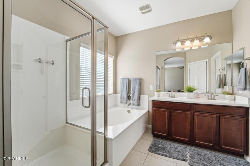 1471 W Hoptree Ave-15