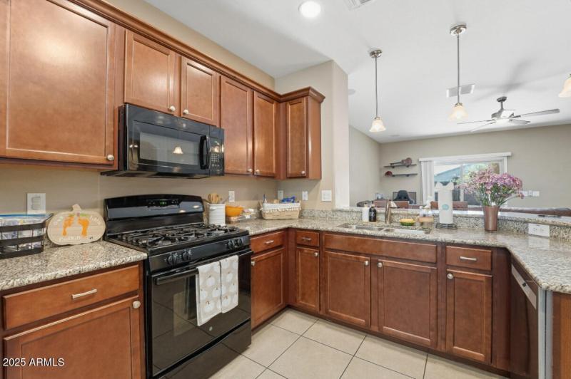 1471 W Hoptree Ave-19