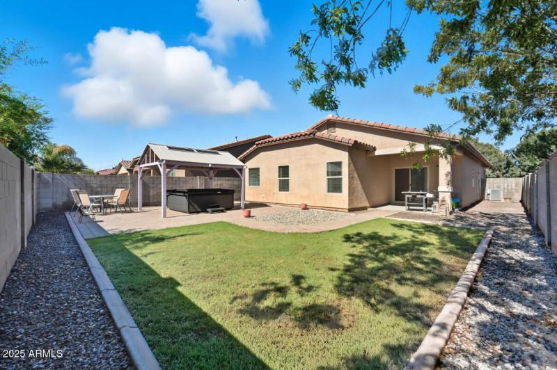 1471 W Hoptree Ave-29