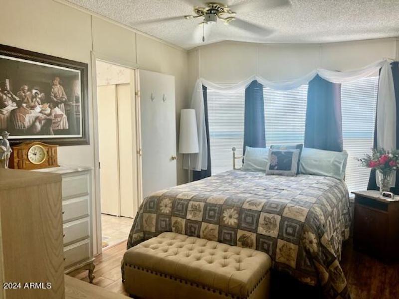 Primay Bedroom