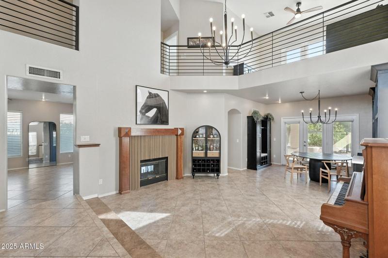 5019 E La Mirada Way