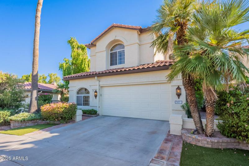 5019 E La Mirada Way