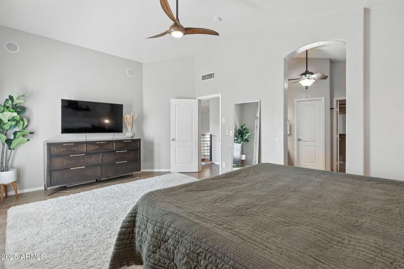 5019 E La Mirada Way