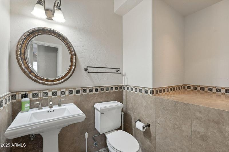 5019 E La Mirada Way