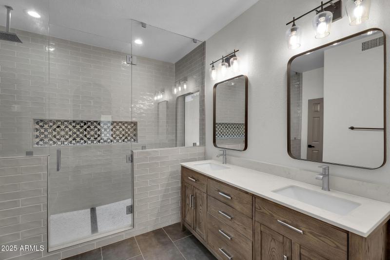 24-web-or-mls-Star Valley-33