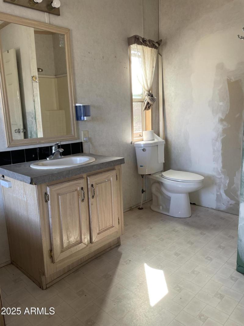 Master Bath 1