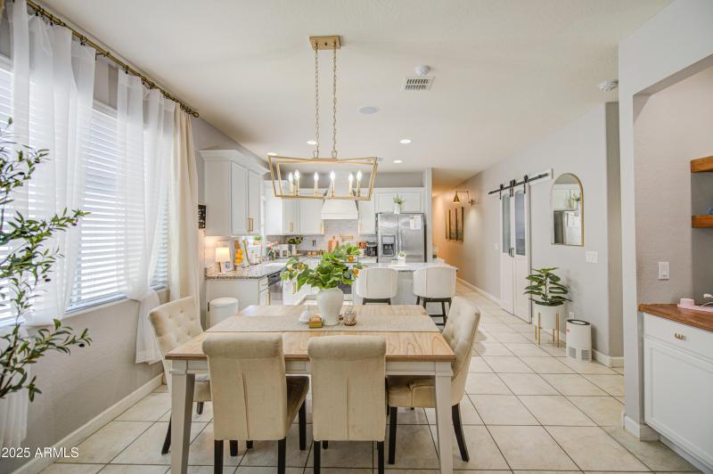 Dining Area 2