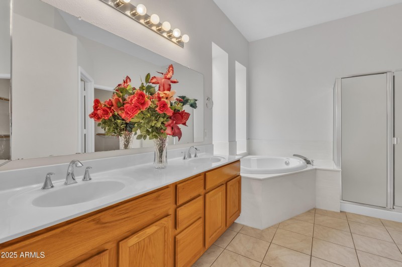 DOUBLE SINKS