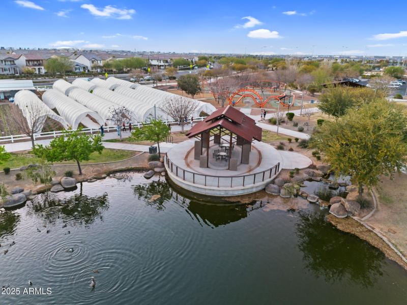 102-web-or-mls-64-web-or-mls-Eastmark-06