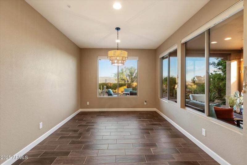 Spacious Dining Area