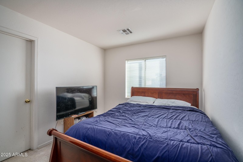 21) BED 4 UP