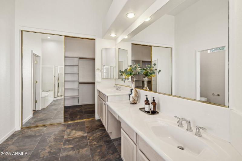 Double Vanity