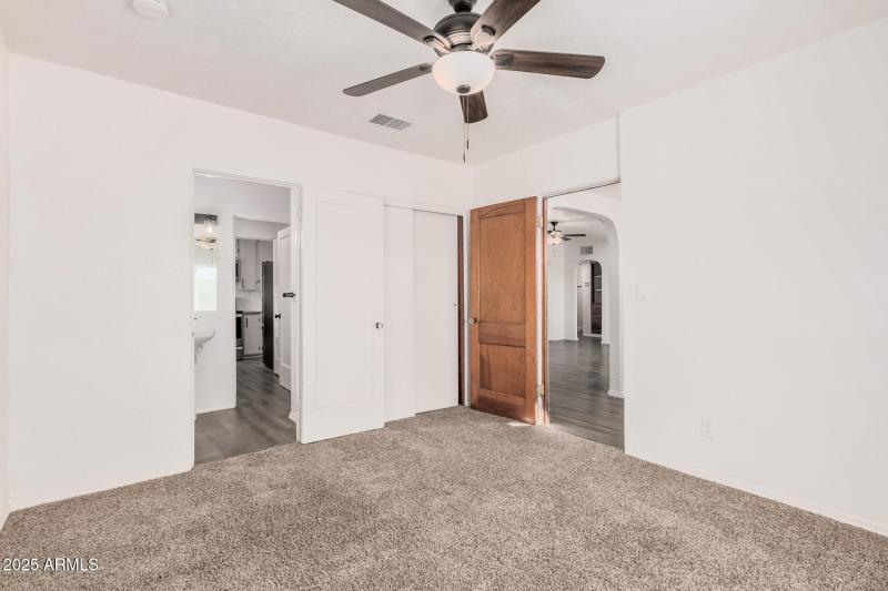 18 Roosevelt