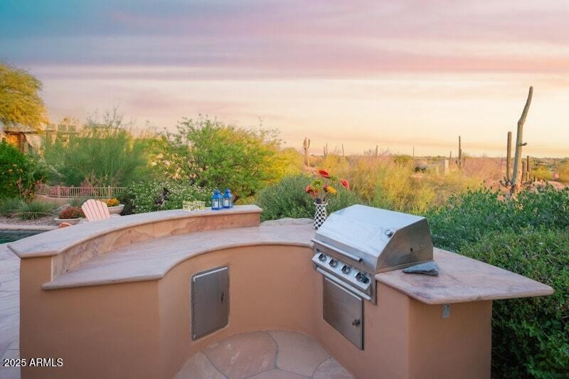 Built in BBQ