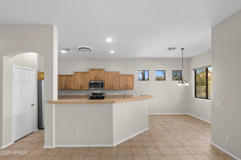 7080-E-Casa-Requena-Drive-12