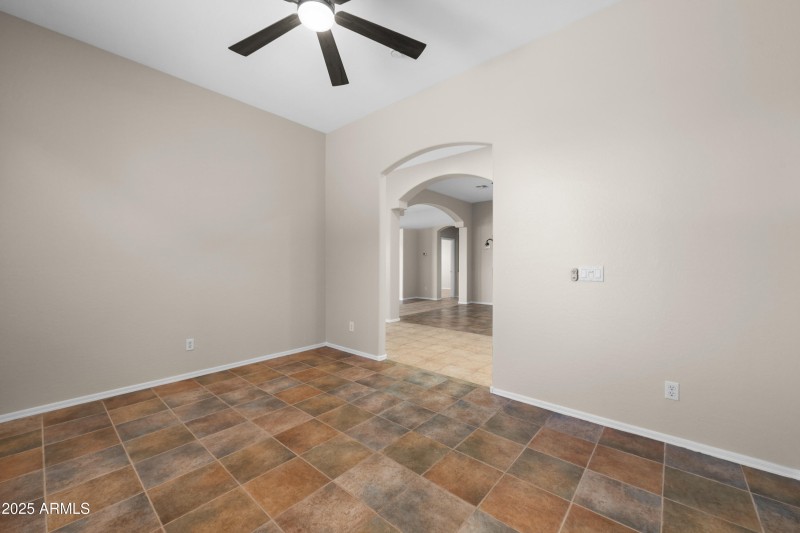 7080-E-Casa-Requena-Drive-21