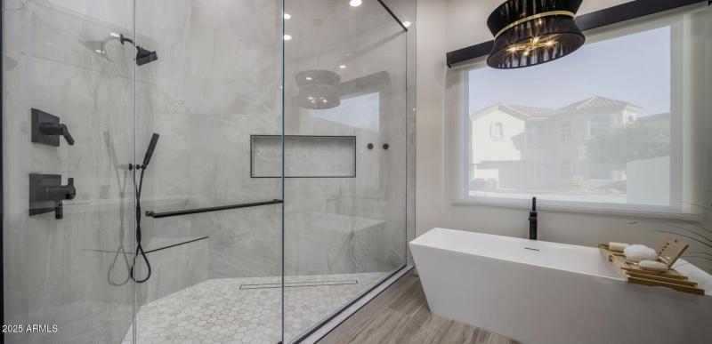 Spa Like Primary Bathroom