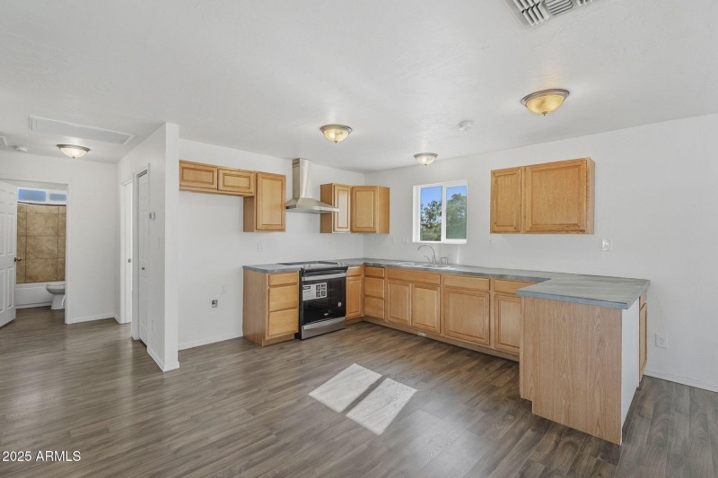 Kitchen1